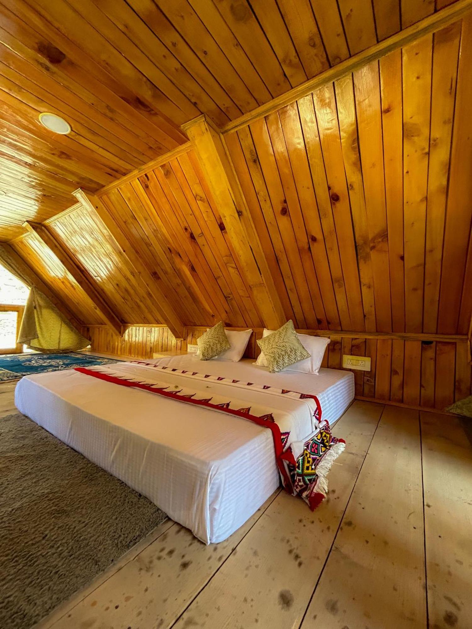 Sainj Riverside Cottages Экстерьер фото