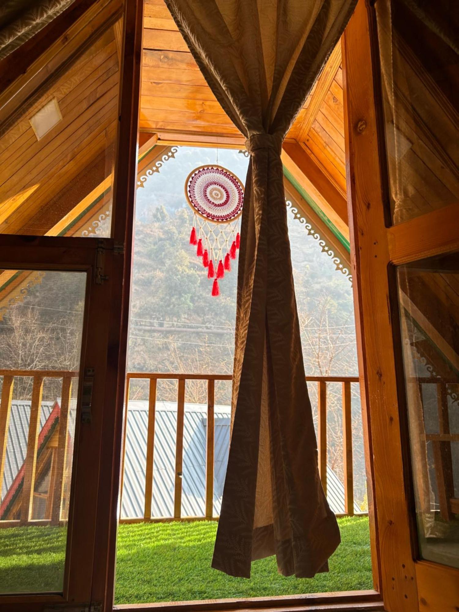 Sainj Riverside Cottages Экстерьер фото